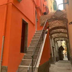 Casa Cimella, Un Nido Nel Cuore Del Porto Antico Cod Citra 010025-lt-2629 Genova