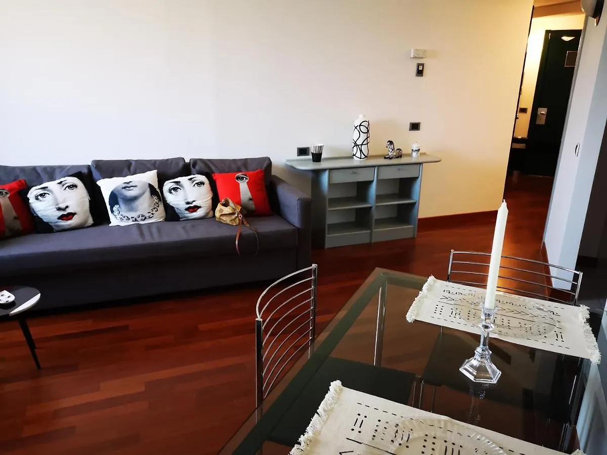 Appartamento Suite Lambruschini Central With Top City View - Free Covered Parking Genova