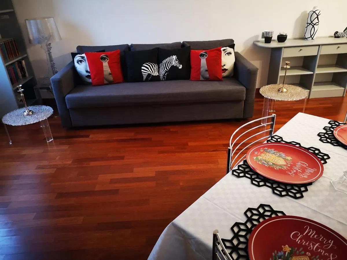 Appartamento Suite Lambruschini Central With Top City View - Free Covered Parking Genova Italia
